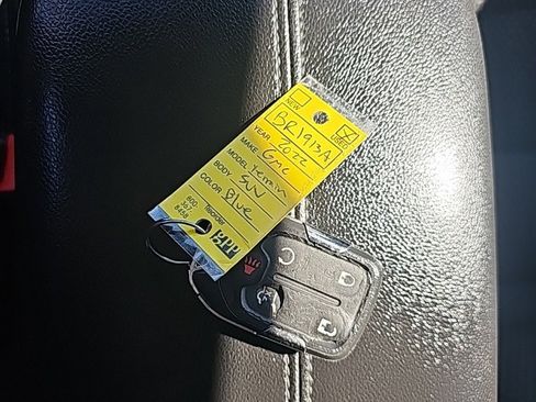 Used 2022 GMC Terrain SLE w/ Driver Convenience Package image 27