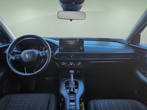 Used 2023 Honda HR-V LX image 18