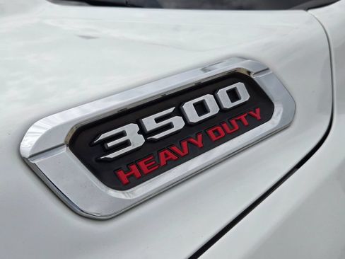 Used 2019 RAM 3500 Tradesman RWD image 16