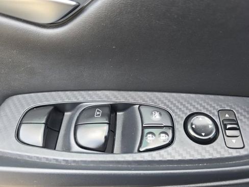 Used 2024 Nissan Sentra SV image 28