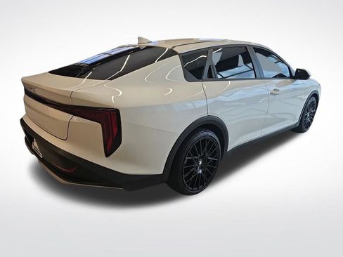 Used 2025 Kia K4 LXS image 6