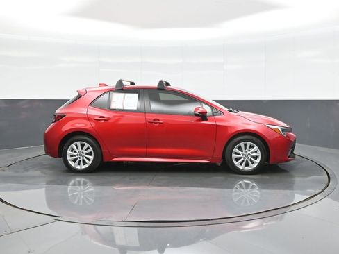 Certified 2025 Toyota Corolla SE FWD image 8