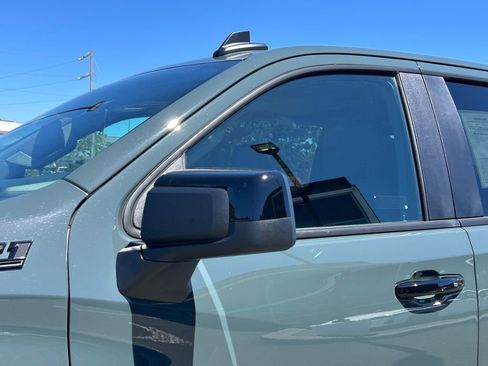 Used 2026 Chevrolet Silverado 1500 LT Trail Boss w/ Convenience Package II AWD/4WD image 10