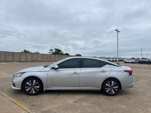 Certified 2022 Nissan Altima 2.5 SL FWD image 13