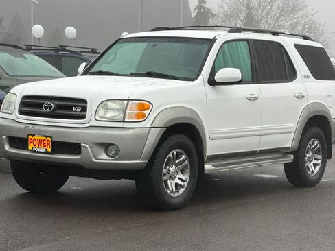 Used 2003 Toyota Sequoia SR5 image 8