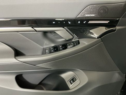 New 2026 BMW 530i w/ M Sport Package RWD image 18