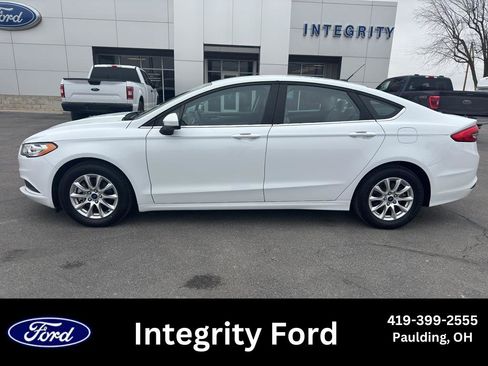 Used 2018 Ford Fusion S image 1