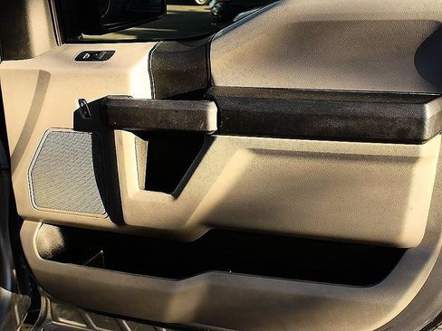 Used 2020 Ford F150 XL w/ Equipment Group 101A Mid RWD image 17