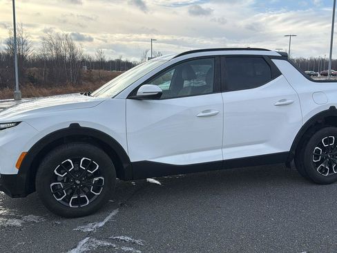 Used 2022 Hyundai Santa Cruz SEL Premium image 14