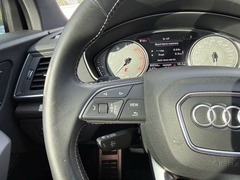 Used 2018 Audi SQ5 Premium Plus w/ Winter Wheel & Tire Package AWD/4WD image 15