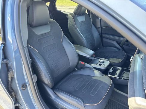 Used 2023 Ford Mustang Mach-E GT image 25