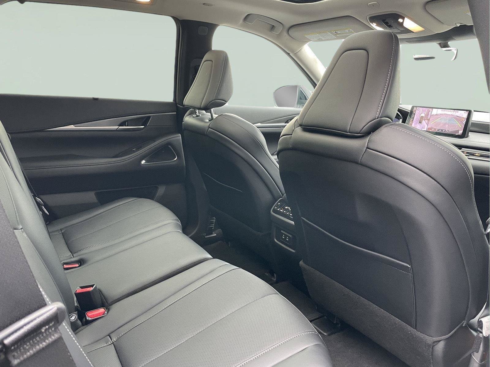 Used 2026 INFINITI QX60 Luxe w/ Cargo Package AWD/4WD image 35