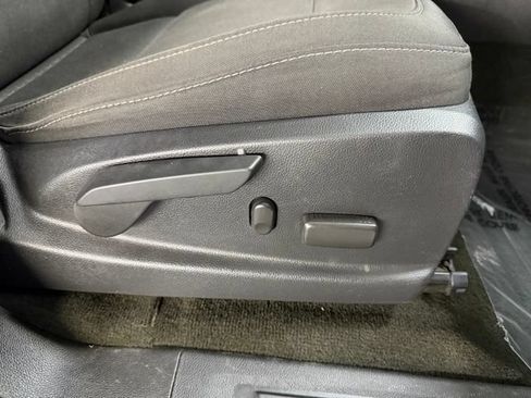 Used 2018 GMC Canyon SLE w/ SLE Convenience Package AWD/4WD image 21