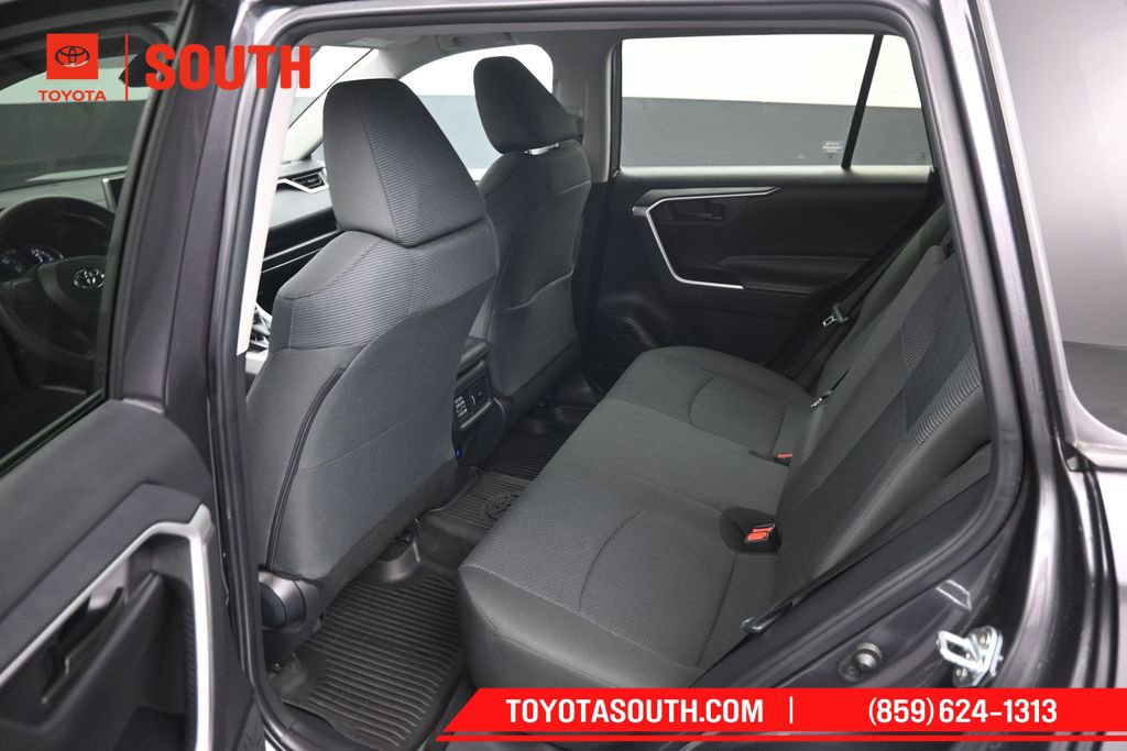 Used 2024 Toyota RAV4 LE FWD image 10