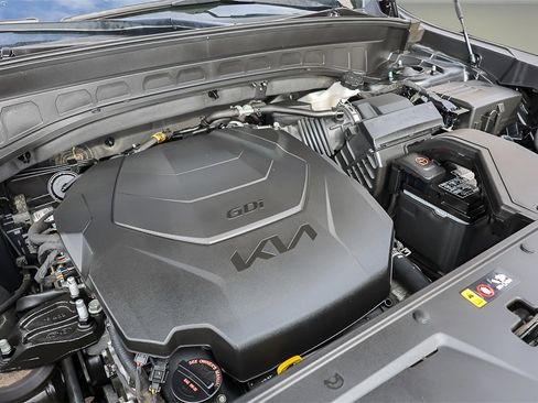 Used 2022 Kia Telluride SX w/ SX Prestige Package image 26