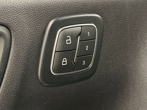 Used 2024 Ford Escape Platinum image 28