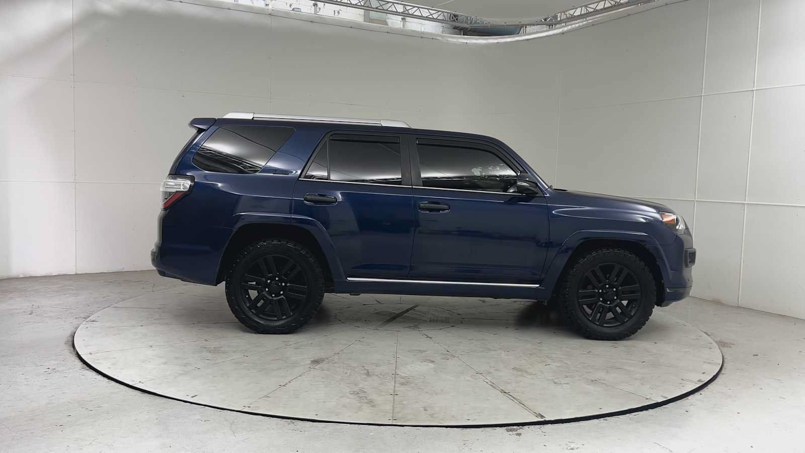 Used 2018 Toyota 4Runner Limited RWD image 8