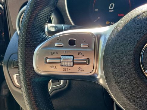 Used 2022 Mercedes-Benz GLC 300 GLC 300 image 31