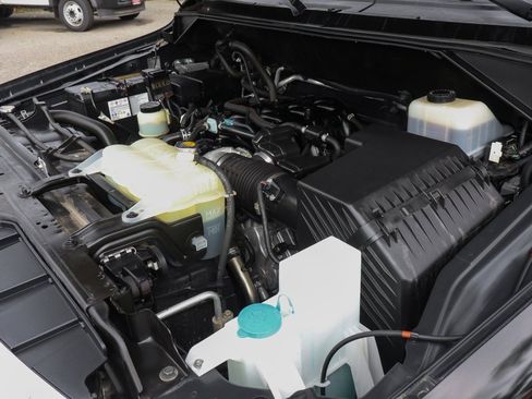 Used 2020 Nissan NV 3500 SL image 15