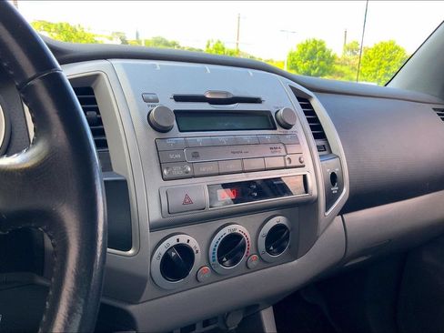 Used 2009 Toyota Tacoma PreRunner RWD image 30