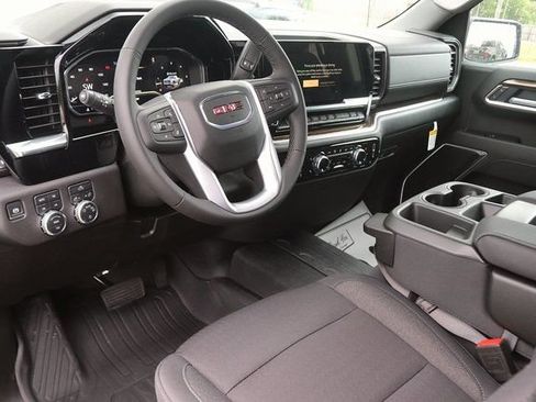 New 2025 GMC Sierra 1500 SLE AWD/4WD image 14