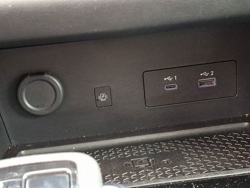 Used 2024 Nissan Pathfinder Platinum w/ Cargo Package image 28