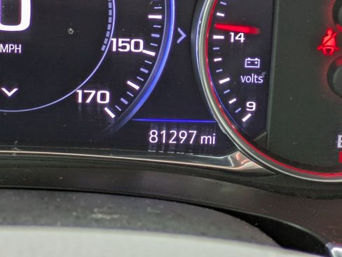 Used 2022 Chevrolet Traverse Premier image 28