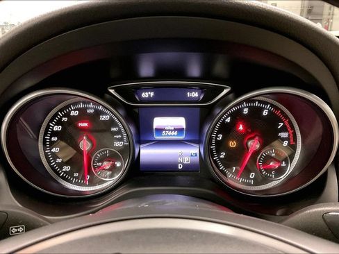 Used 2018 Mercedes-Benz CLA 250 4MATIC image 13