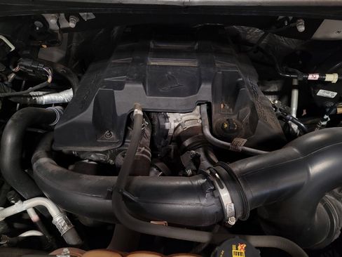Used 2016 Ford F150 XLT w/ Equipment Group 301A Mid RWD image 30