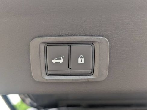 New 2026 Mitsubishi Outlander SEL Black Edition FWD image 29