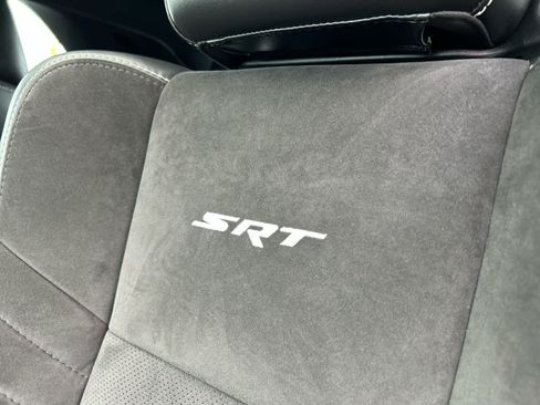 Used 2016 Dodge Challenger SRT Hellcat RWD image 20