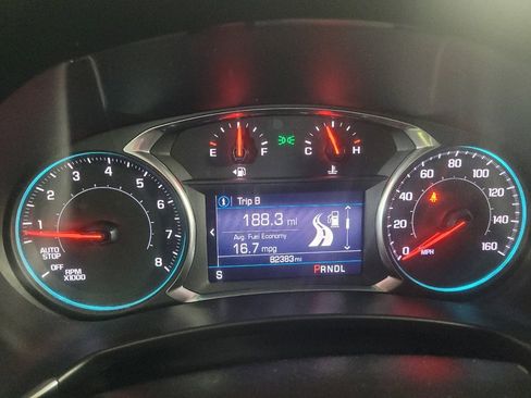 Used 2021 Chevrolet Equinox LT w/ LPO, Cargo Package AWD/4WD image 23