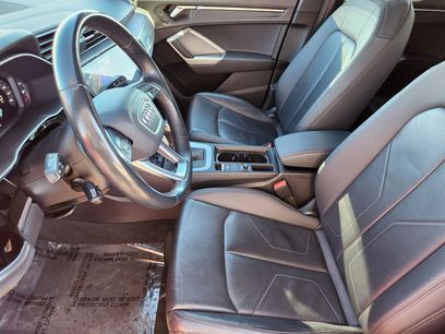 Used 2024 Audi Q3 2.0T Premium