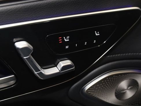 Used 2022 Mercedes-Benz EQS 450+ Sedan image 9