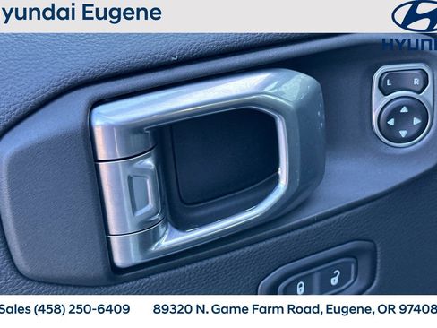 Used 2023 Jeep Wrangler Unlimited Rubicon 392 w/ Xtreme Recon 35" Tire Package image 17