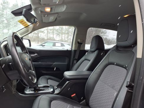 Used 2020 Chevrolet Colorado Z71 image 11