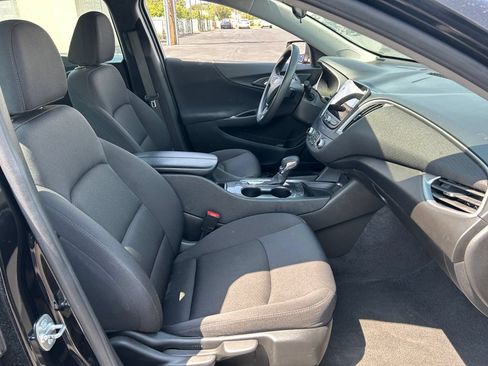 Used 2024 Chevrolet Malibu LT FWD image 33