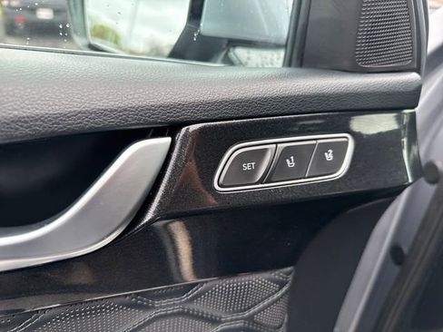 Used 2020 Hyundai Palisade Limited AWD/4WD image 11