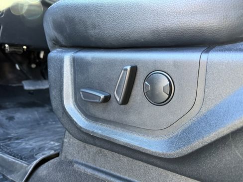 Used 2020 Ford F350 Lariat w/ Lariat Ultimate Package image 27