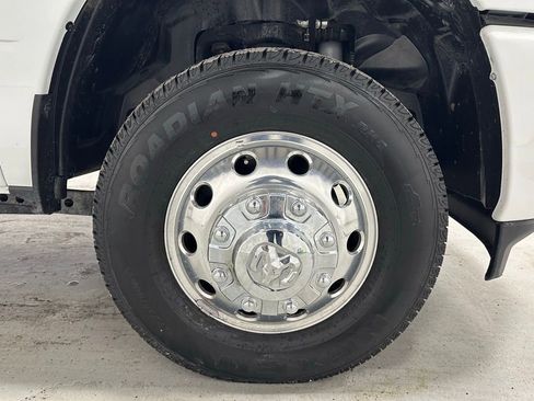Used 2024 RAM 3500 Laramie image 63