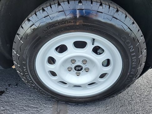 Used 2024 Ford Bronco Sport Heritage w/ Heritage Convenience Package image 10