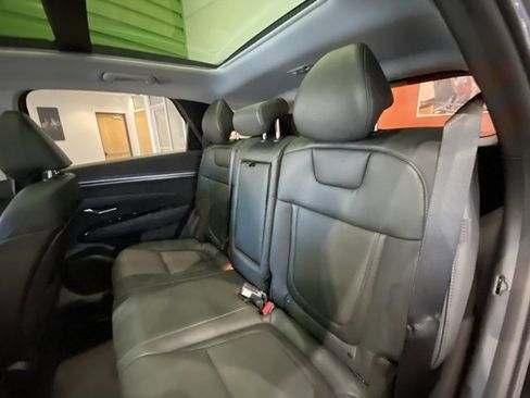 Used 2024 Hyundai Tucson Limited image 36