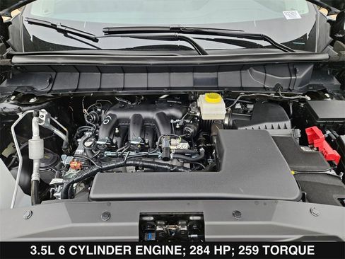 New 2026 Nissan Pathfinder SL image 34