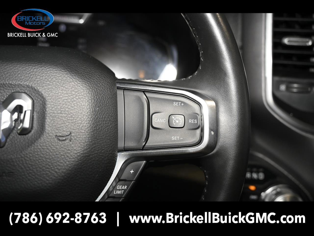 Used 2024 RAM 1500 Laramie AWD/4WD image 38