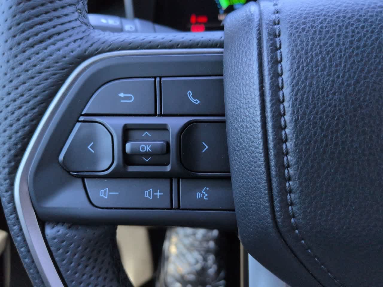 Certified 2026 Toyota Tundra Limited AWD/4WD image 23