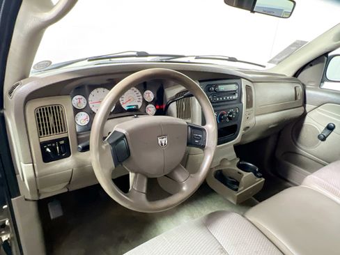 Used 2005 Dodge Ram 1500 Truck ST w/ ST Value Group image 28