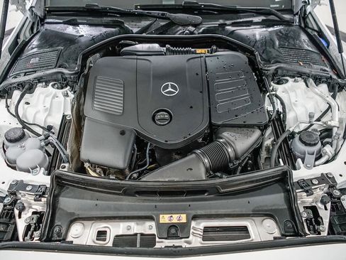 Used 2025 Mercedes-Benz C 300 Sedan image 26