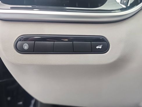 Certified 2026 INFINITI QX60 Pure w/ Cargo Package image 30