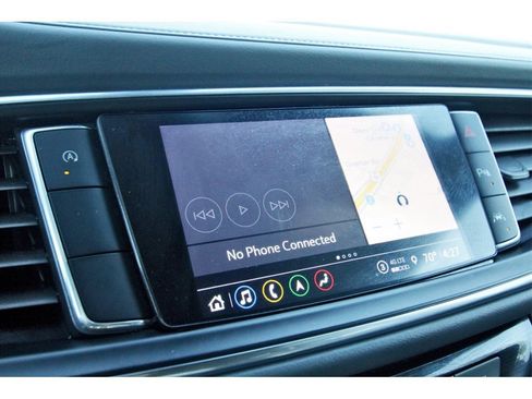 Used 2022 Buick Enclave Premium image 25