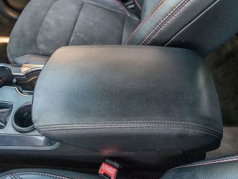 Used 2018 Ford Explorer XLT w/ Equipment Group 202A image 31